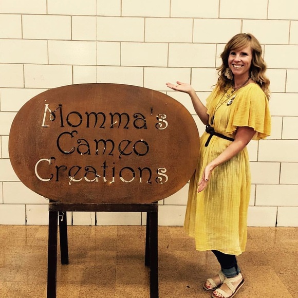 Meet your Posher, Megan - Picture 7 of 9